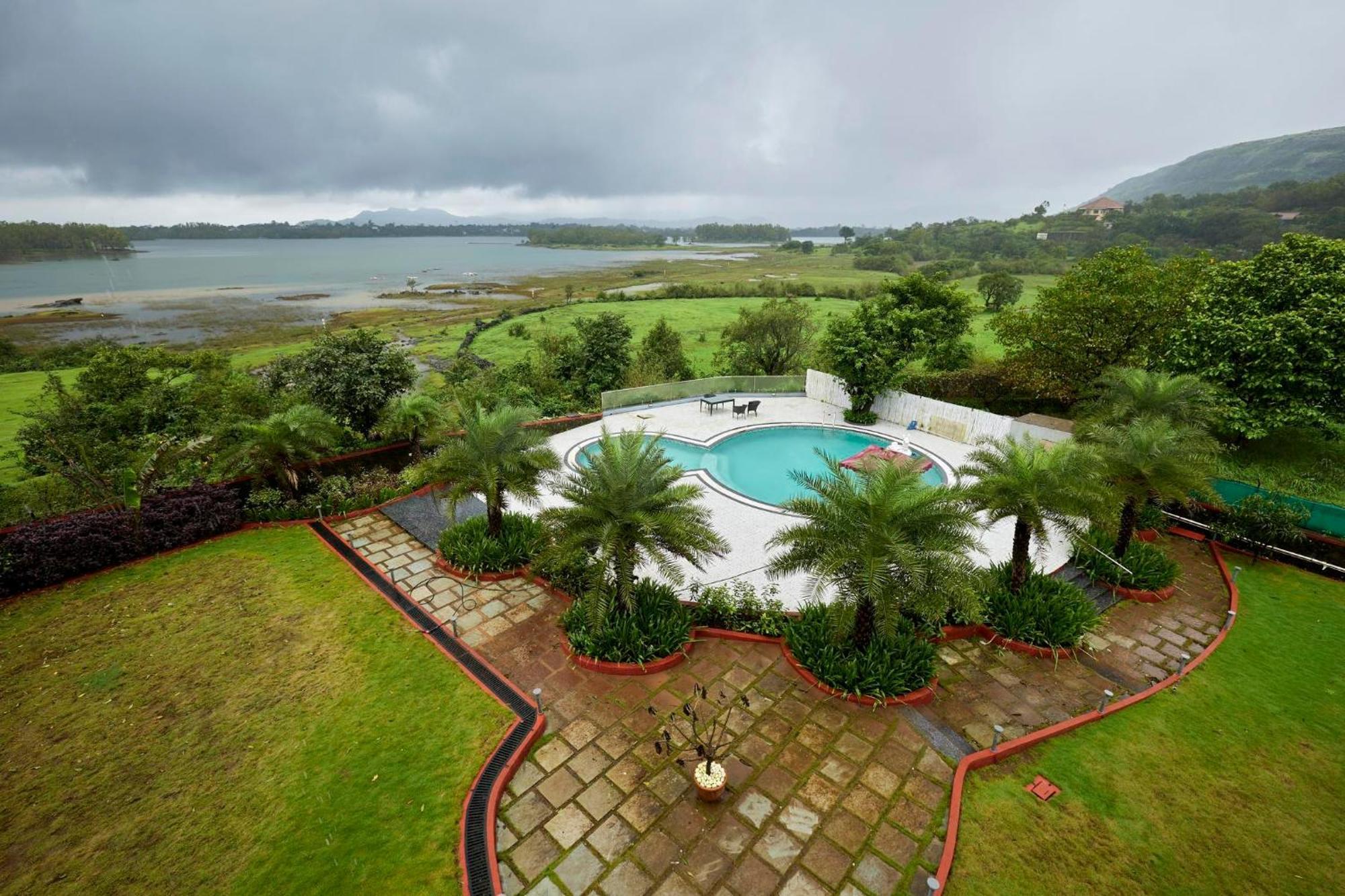 Ananta Villa Lonavala Extérieur photo